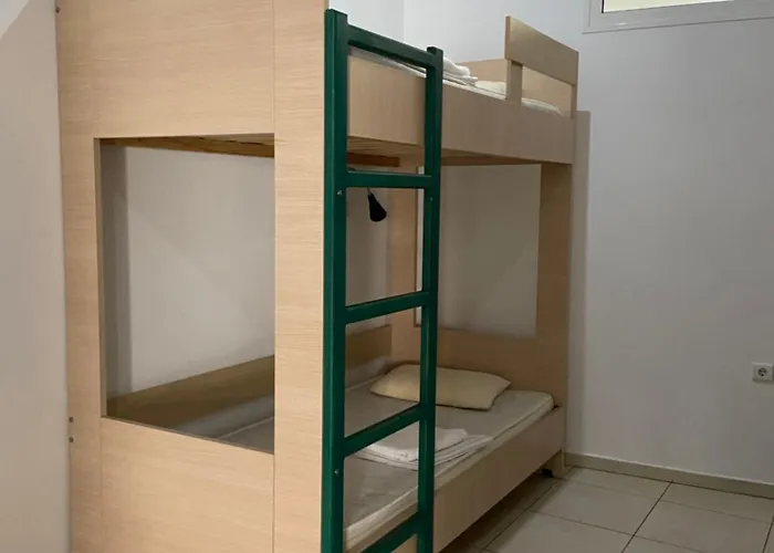Sisifou Apartman